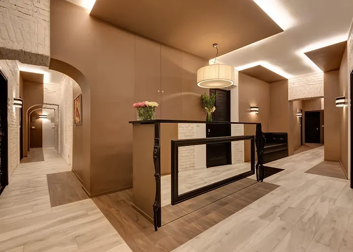 Dharma Luxury & 4*