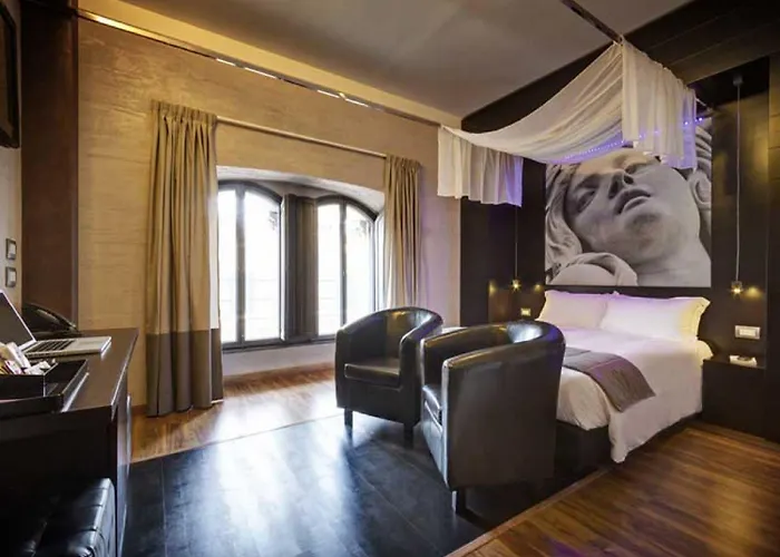 Dharma Luxury & 4*