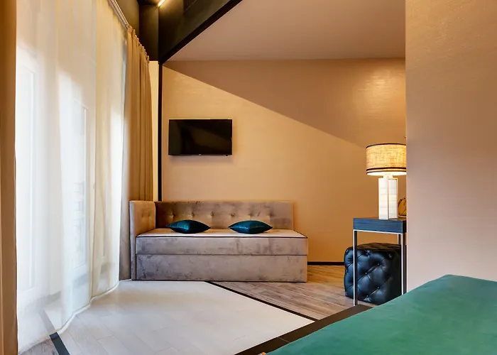 Dharma Luxury & Rome